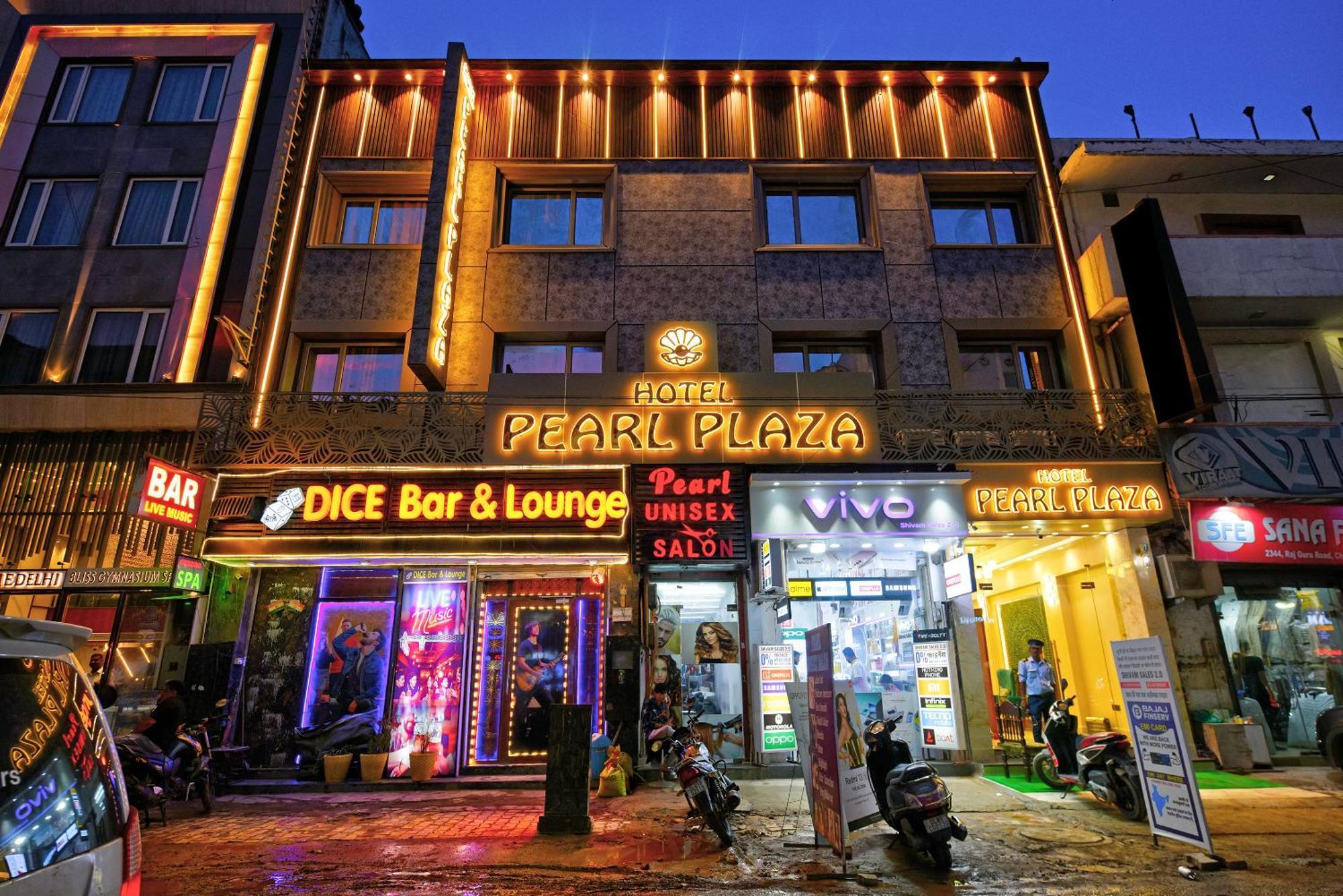 The Pearl Plaza Hotel In City Centre - Near New Delhi Railway Station Esterno foto