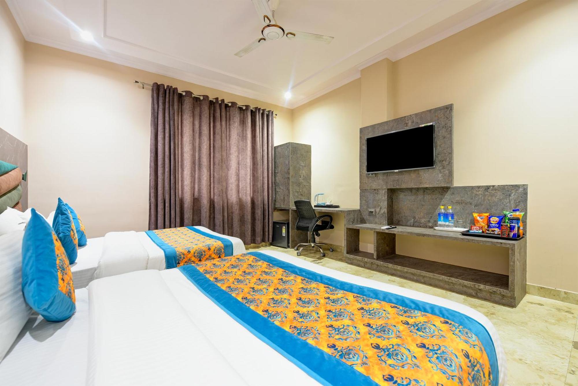 The Pearl Plaza Hotel In City Centre - Near New Delhi Railway Station Esterno foto