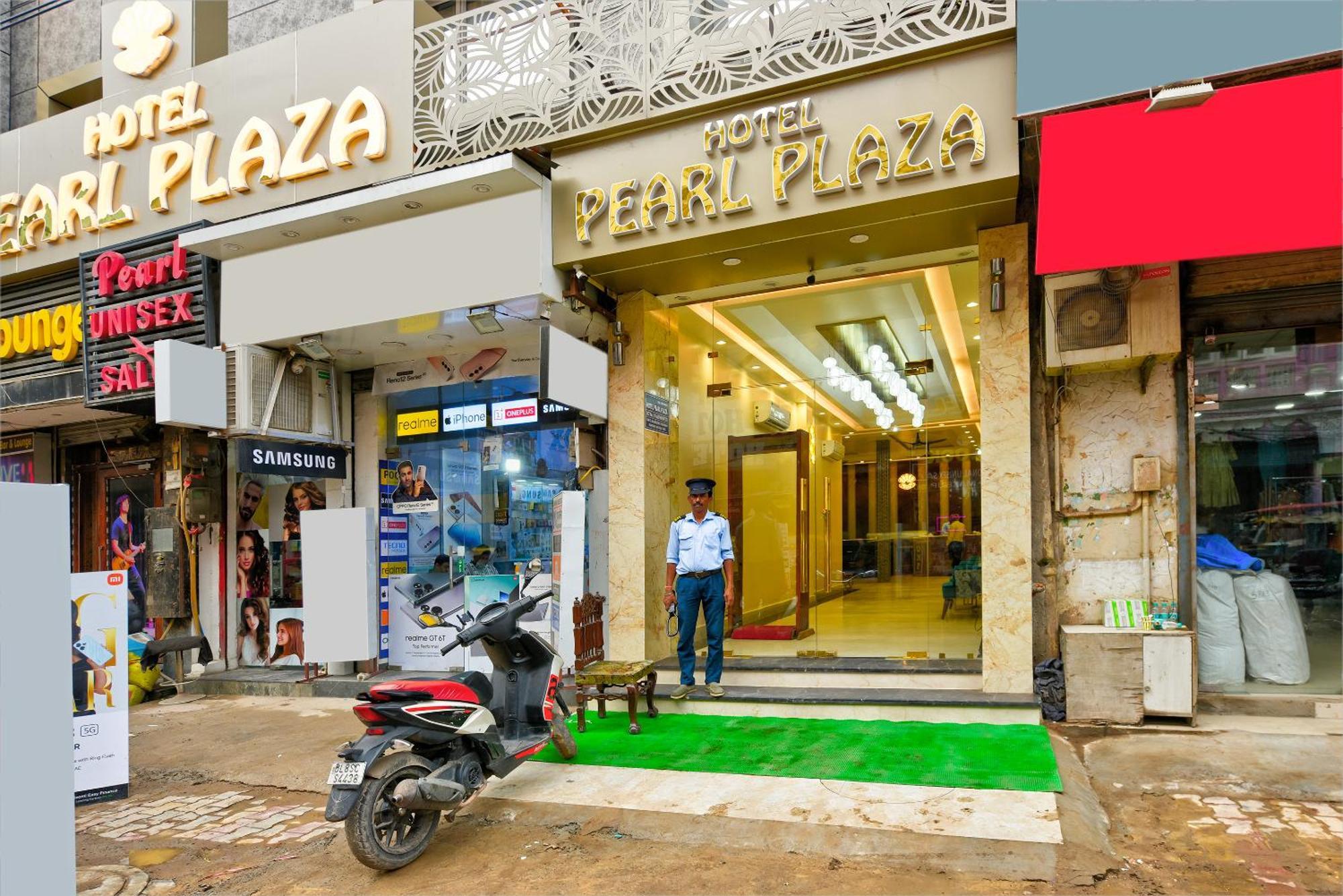 The Pearl Plaza Hotel In City Centre - Near New Delhi Railway Station Esterno foto
