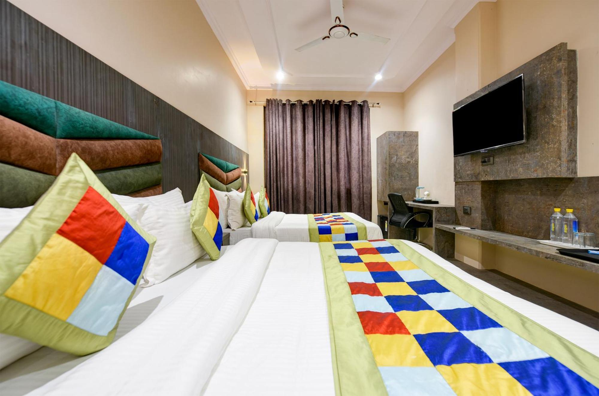 The Pearl Plaza Hotel In City Centre - Near New Delhi Railway Station Esterno foto