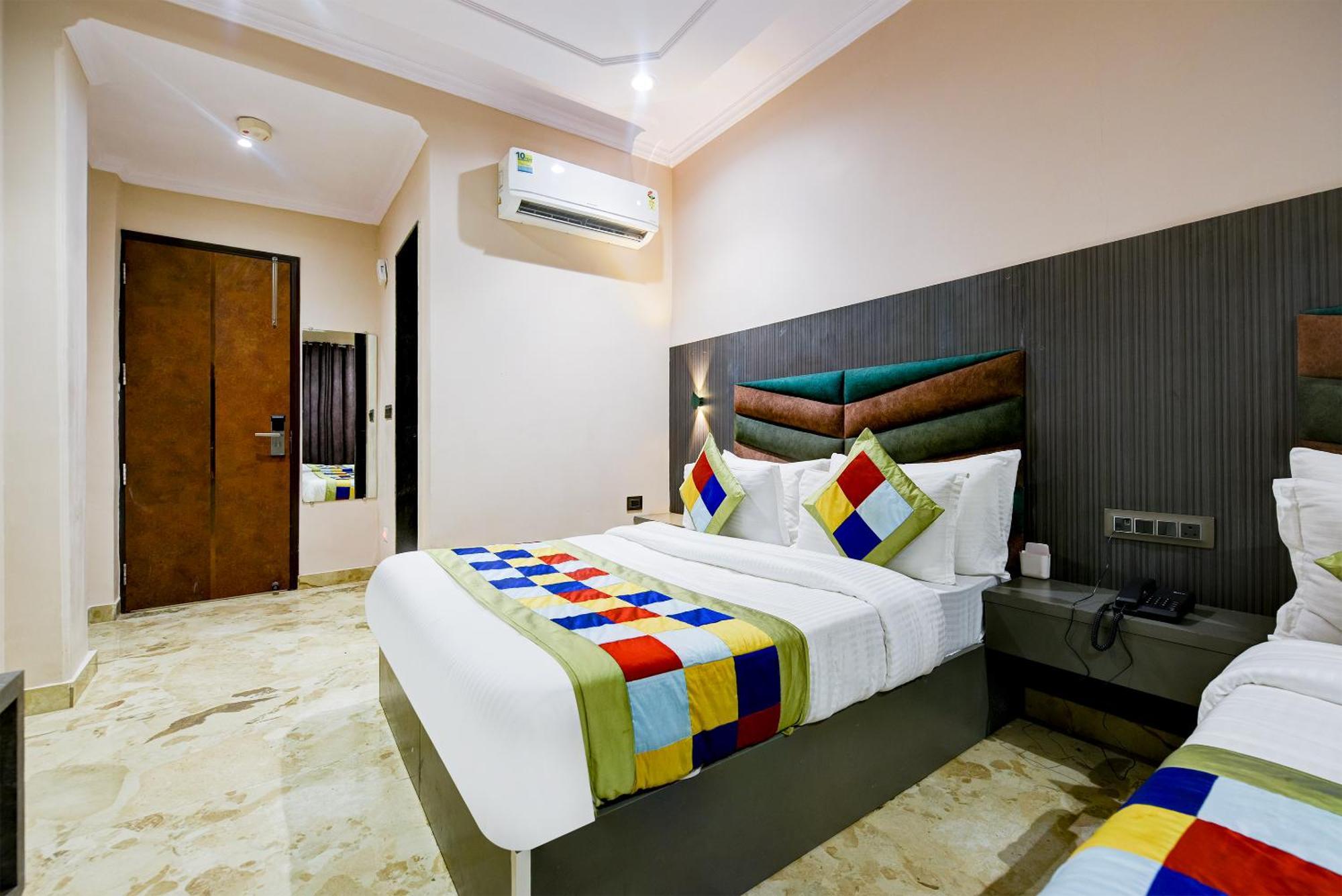 The Pearl Plaza Hotel In City Centre - Near New Delhi Railway Station Esterno foto