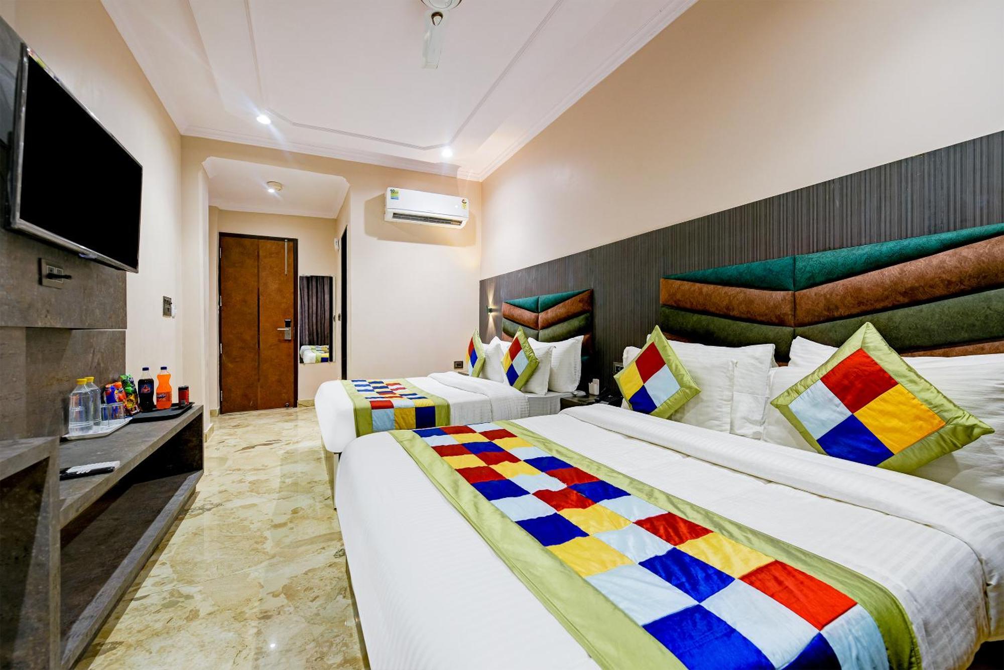 The Pearl Plaza Hotel In City Centre - Near New Delhi Railway Station Esterno foto