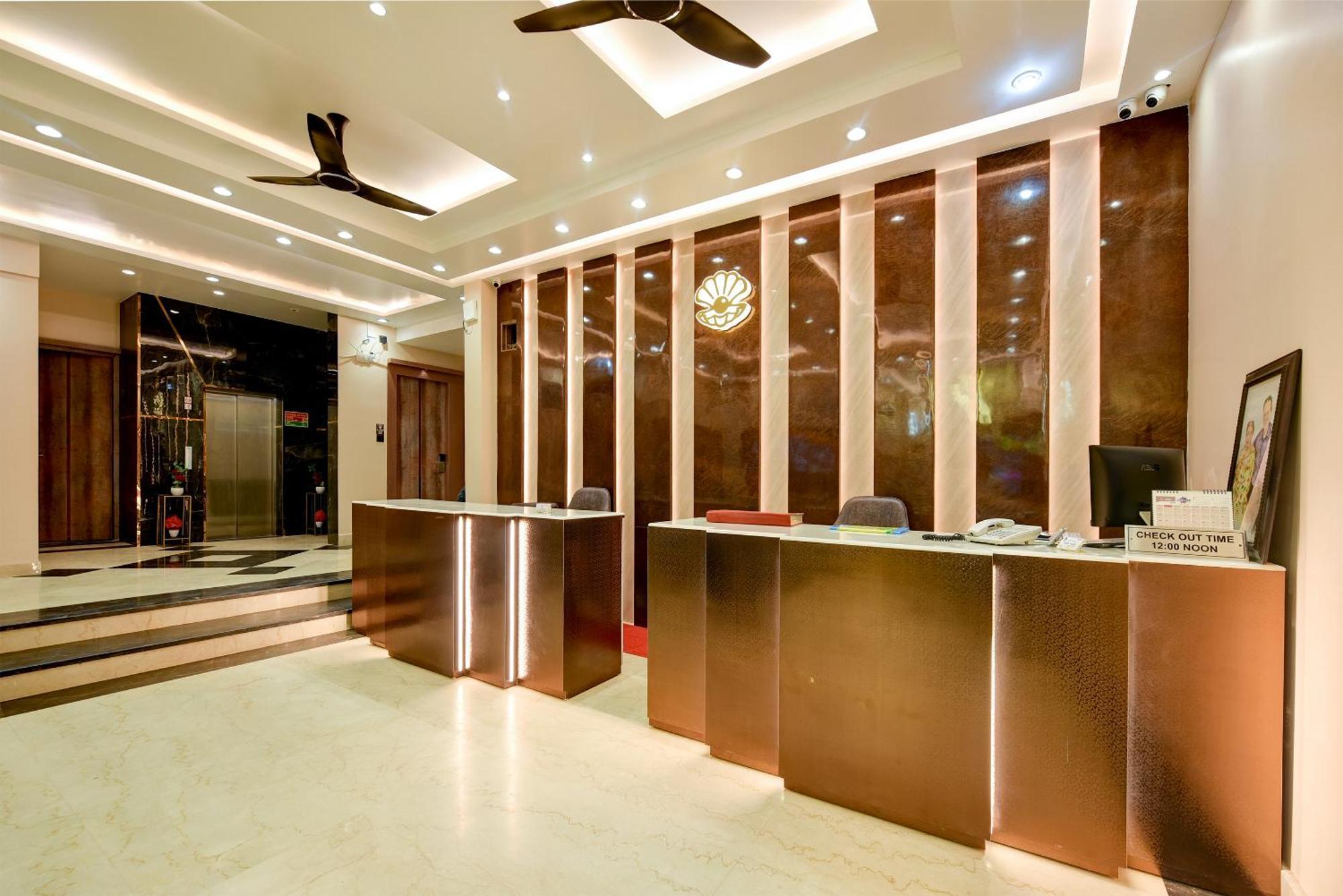 The Pearl Plaza Hotel In City Centre - Near New Delhi Railway Station Esterno foto