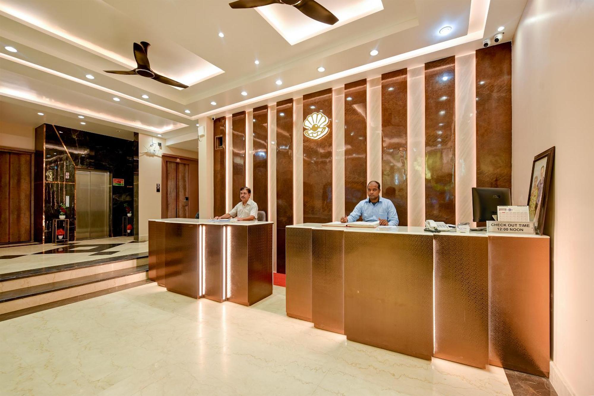 The Pearl Plaza Hotel In City Centre - Near New Delhi Railway Station Esterno foto